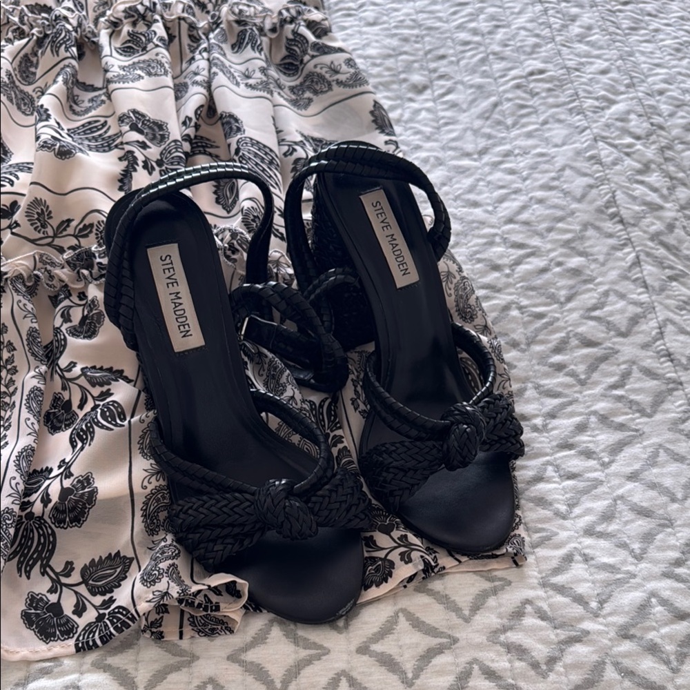 Steve Madden Malou Heels - Picture 2 of 5